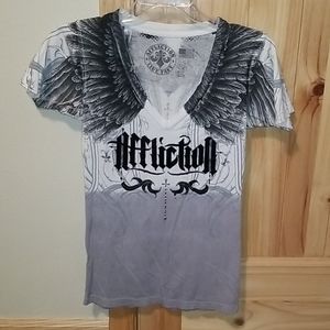 Affliction V-Neck T-Shirt Small